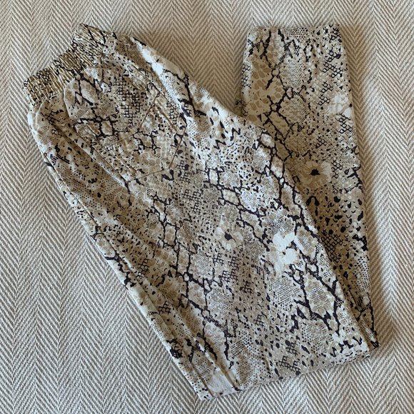 Spell & The Gypsy Aloha Python Jets Pants - Picture 4 of 10